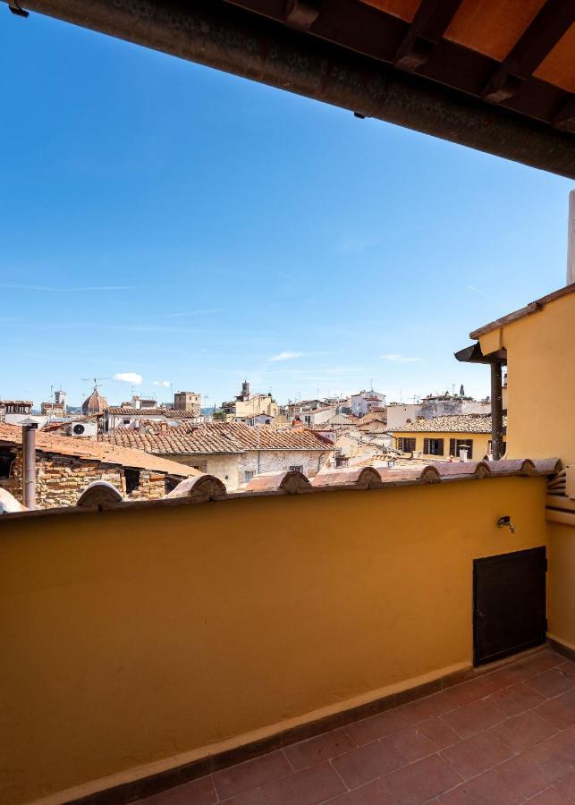 Sdrucciolo Dei Pitti Fourth Floor Apartment Florenţa Exterior foto